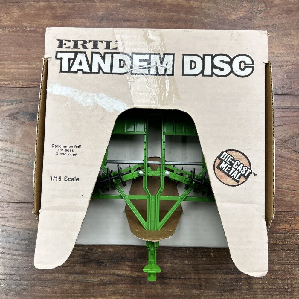 Ertl Tandem‎ Disc 1:16 Die Cast Metal Toy In Box Farm Toy Green Oliver Vintage